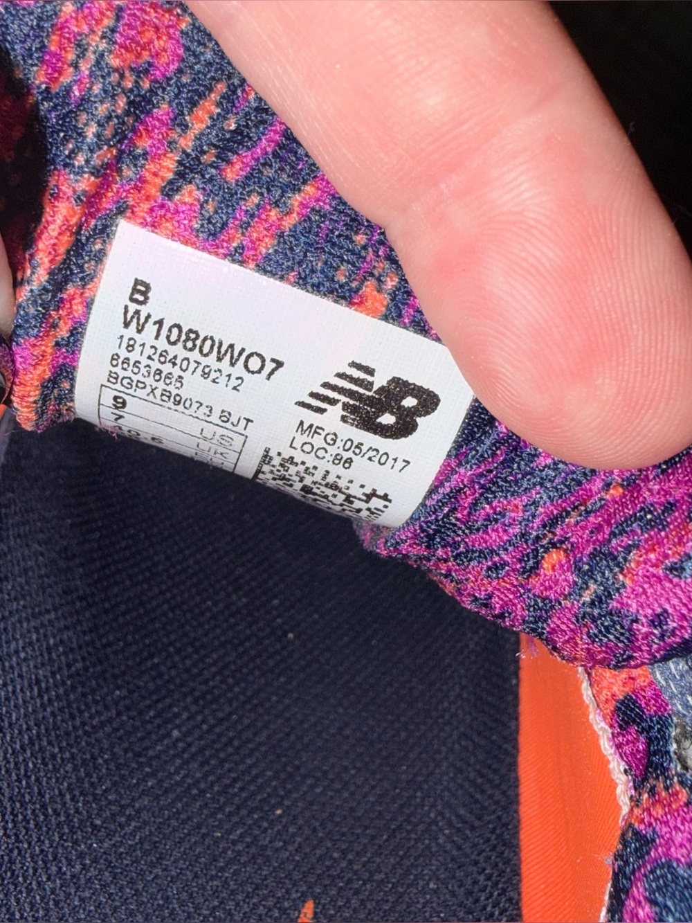New Balance 1080 v7 Women’s Gray and Pink Athletic Running Shoes- SZ 9 - In Box! - Picture 10 of 11